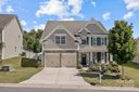 3418 Streamside Drive sold home in Davidson, SC