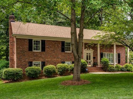 Previously sold for $323,900