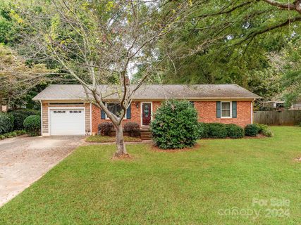 11214 Sudbury Road sold home in Forest Pines, Davidson, NC
