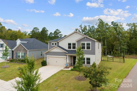 1047 Amberley Crossing Drive