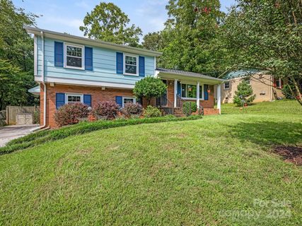 7600 Thorncliff Drive