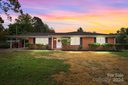 206 Briarcliff Drive sold home in Lexington, SC
