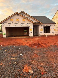 1457 Nia Road