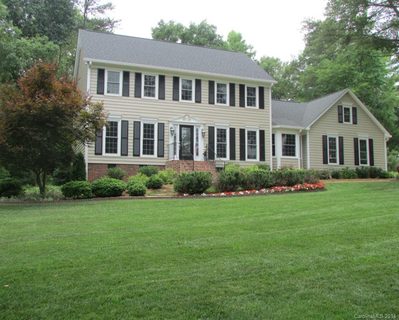 Previously sold for $285,000