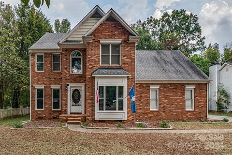 1615 J Shreffler Court sold home in Lantern Green, Kannapolis, NC