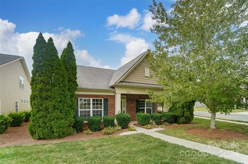 1000 Frances Knight Place