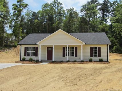 1046 Arrowhead Drive