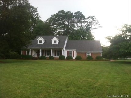 111 Amity Circle