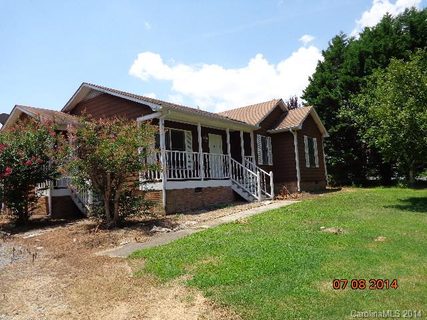 412 Brookside Drive