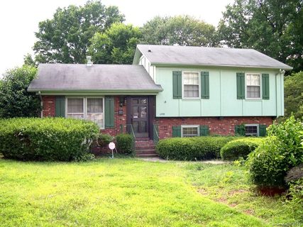 1700 Bondale Place