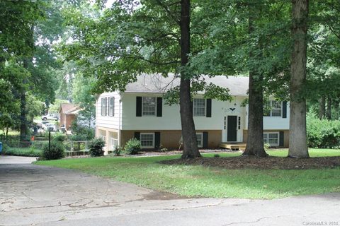 107 Lancelot Road sold home in Kings Forest, Salisbury, NC