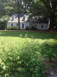 2009 Forest Hills Lane