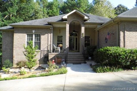 903 Timber Creek Drive