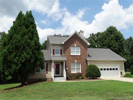 5516 Winding Oak Drive