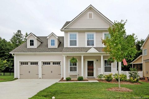 127 Hedgewood Drive