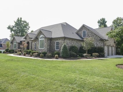 5713 Natoma Road sold home in Masons Crossing, Lake Wylie, SC