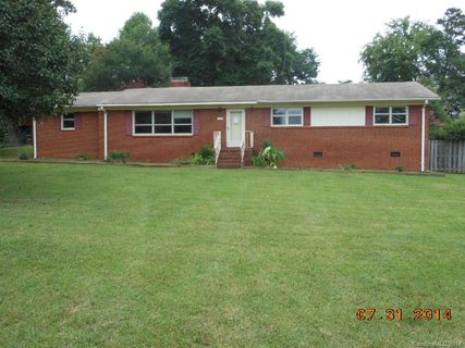 1500 Plumcrest Drive