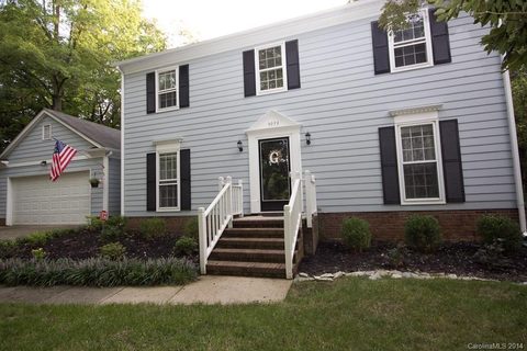 3053 Heathcroft Court sold home in Norcroft, Charlotte, NC
