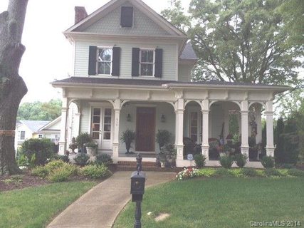 514 Walnut Street