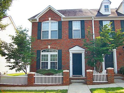 614 Atherton Way sold home in Manchester, Rock Hill, SC