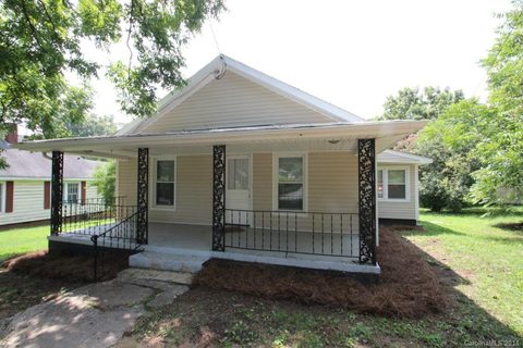 932 Old Charlotte Road