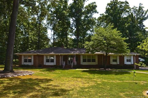 1004 Lakewood Drive sold home in Southwood Estates, Monroe, NC