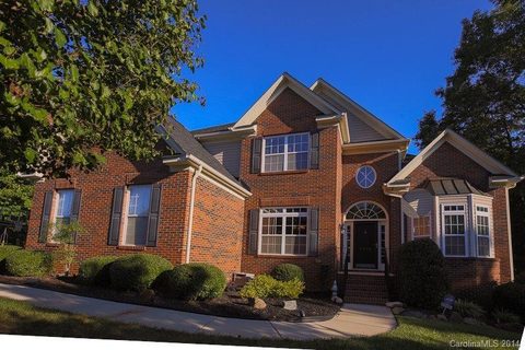 1516 Golden Rain Drive