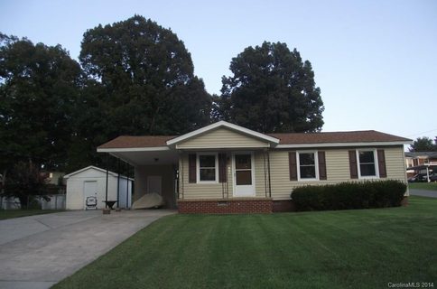 407 Eastway Drive