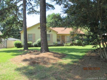 10101 Clairemore Place