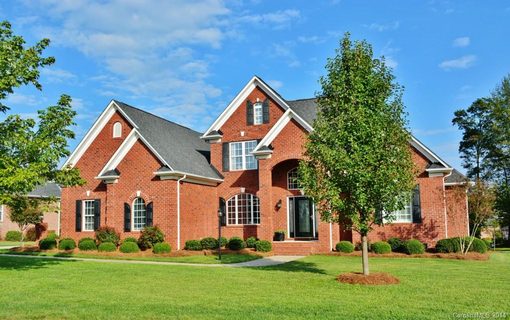 3009 J R Court