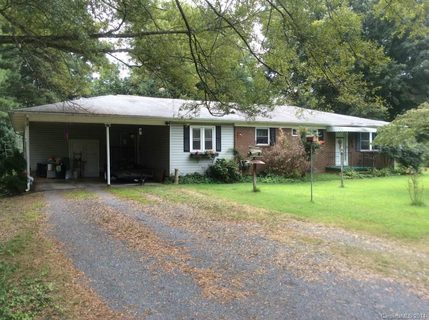 215 Vineyard Drive sold home in Orchard Hills, Salisbury, NC