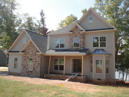 1017 Peninsula Drive Lot 5 sold home in Lakepoint, Belmont, NC