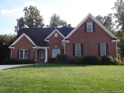 153 Winding Brook Way