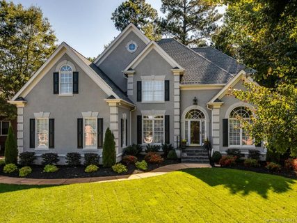 Previously sold for $490,000