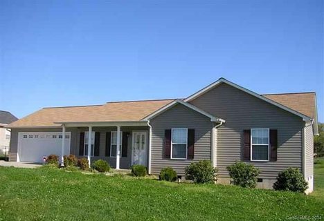 1533 Clear Creek Lane sold home in Sigmon Hollow, Newton, NC