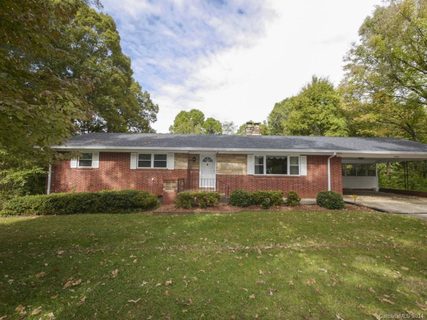3308 Suburban Terrace