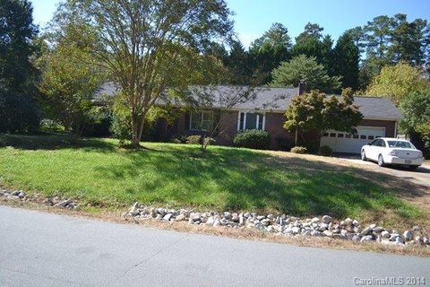 4969 Moonlite Bay Drive sold home in Moonlight Bay, Sherrills Ford, NC