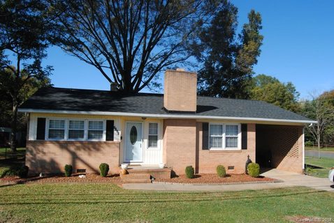 2128 Redbud Drive