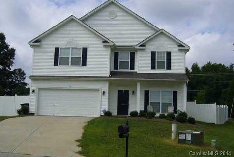 2806 Creek Court
