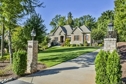 5669 Lake Wylie Road