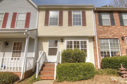 8240 Circle Tree Lane