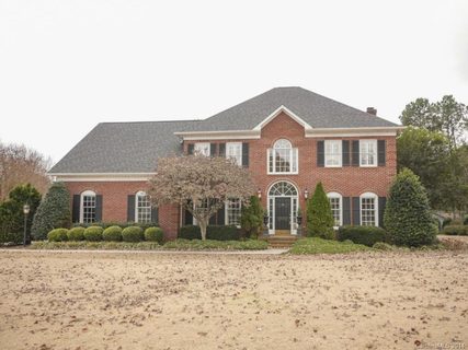 1633 Lakefield Circle sold home in Country Club Estates, Gastonia, NC