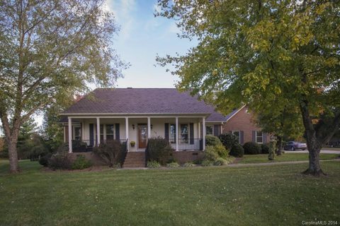 115 Ridge Creek Court
