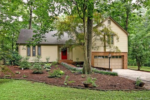 155 Woodstream Circle