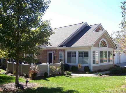 112 Lone Oak Circle sold home in The Village At India Hook, Rock Hill, SC