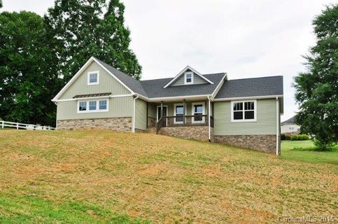 5383 Stonegate Farm Drive