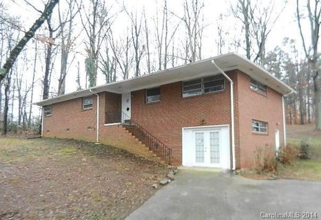 2615 Kendrick Drive