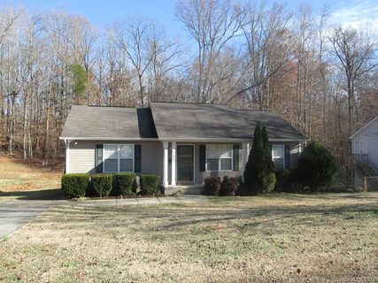 702 Willow Road