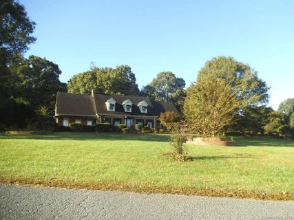 1618 Hunter Oak Drive sold home in Briarcliff, Monroe, NC