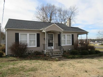 806 Boyd Street